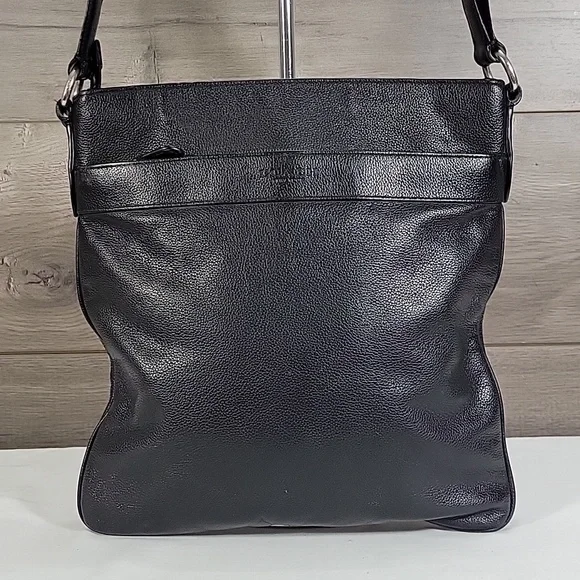 Coach Charles Black Leather Crossbody Messenger Ipad  Bag - Picture 2 of 14